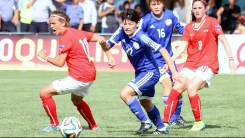 Фоторепортаж с матча отбора к ЕВРО-2017 среди женщин Казахстан — Австрия 0:2