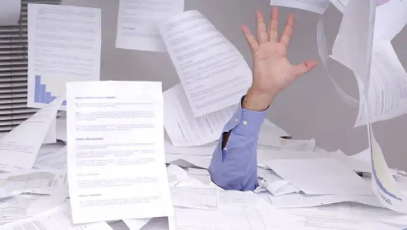 Житель Тараза не может получить удостоверение, так как числится мертвым