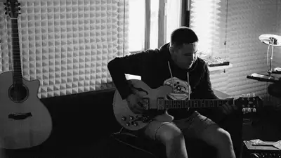 Иманбек появился на Таймс-сквер в Нью-Йорке, фото - Новости Zakon.kz от 06.03.2023 10:25