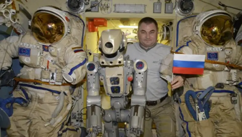 Робот "Федор" рассказал об "угрозах" российского космонавта на МКС