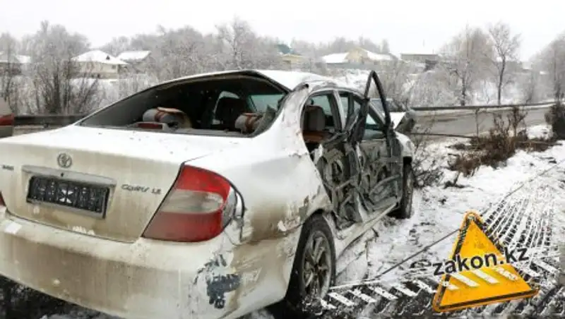 Серьезное массовое ДТП произошло на трассе Алматы - Бишкек