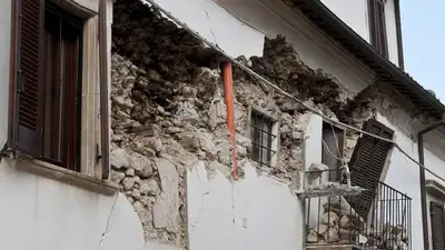 Почти 300 человек пострадали от новых землетрясений в Турции