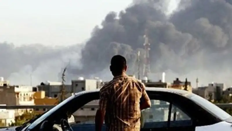 Запад предостерег от бомбежек исламистов в Ливии