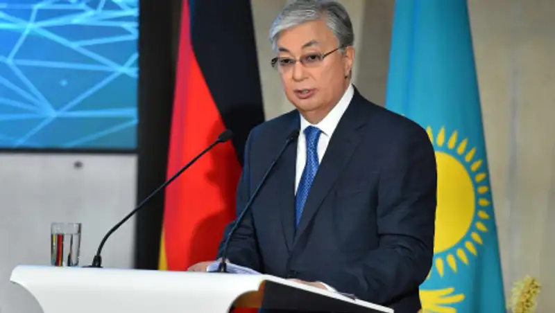 В Сети опубликовали видеообзор рабочей недели Президента