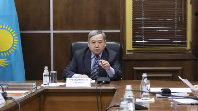 Кандидат в президенты Садыбек Тугел сдал экзамены на знание госязыка