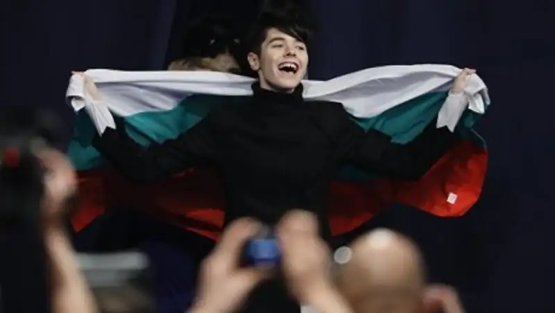 Участник "Евровидения" от Болгарии пообещал в случае победы разбить награду