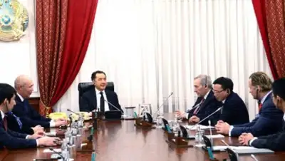 Фото: РrimeМinister.kz, фото - Новости Zakon.kz от 05.12.2017 21:37