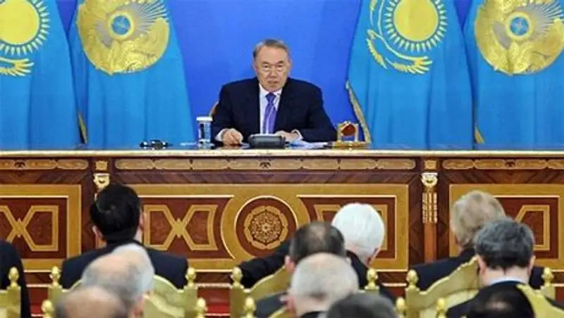 Реорганизацию правительства Казахстана связали с санкциями против России
