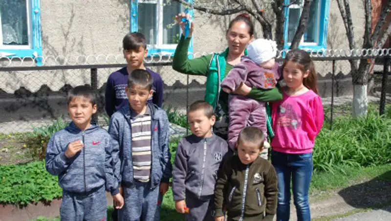 Многодетной матери из Текели вручили ключи от дома