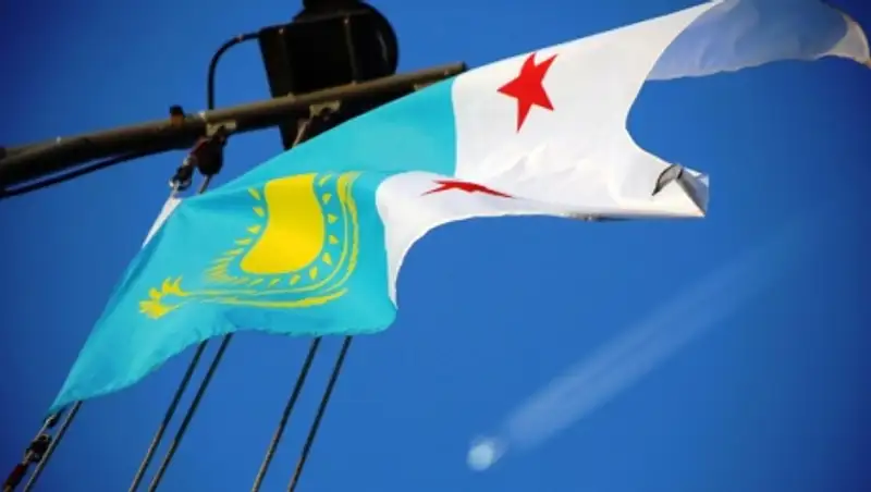 Новый корабль для казахстанской армии спустили на воду в Санкт-Петербурге