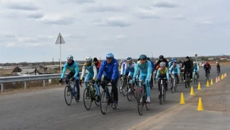 Около двух тысяч жителей Павлодарской области приняли участие в массовом велопробеге