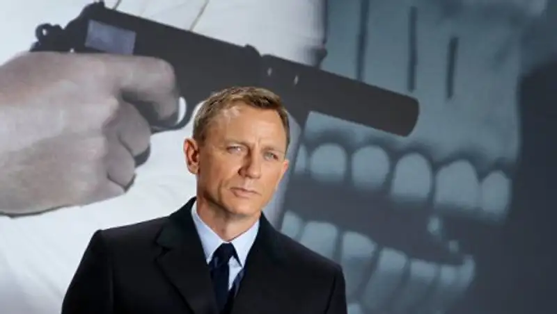 Кто станет режиссером 25-го фильма про Джеймса Бонда