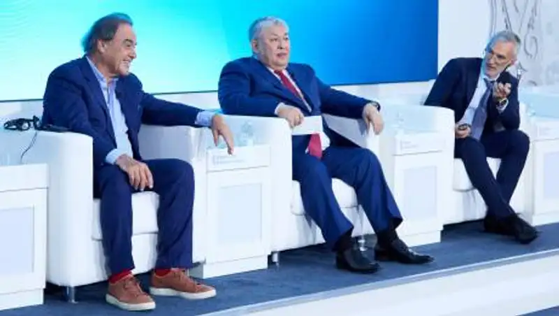 Оливер Стоун: Казахстан - будущее мира