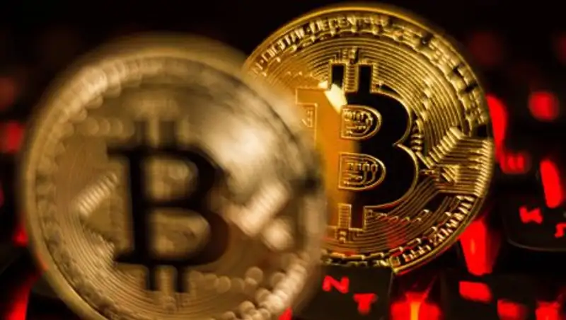 Биткоин продолжает рост после падения