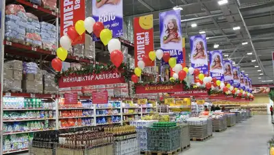 рк, импортные товары, завоз, азрк, жумангарин, комментарий, фото - Новости Zakon.kz от 17.03.2022 14:57