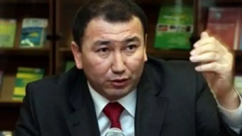 Профессор М.Башимов прокомментировал изменения в составе правительства РК