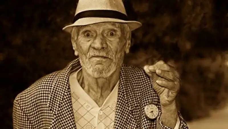 COVID-19 может привести к болезни Альцгеймера