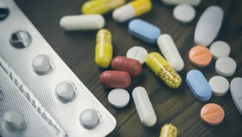 Лекарства, предназначенные для бесплатного лечения, продавали на складах в Шымкенте