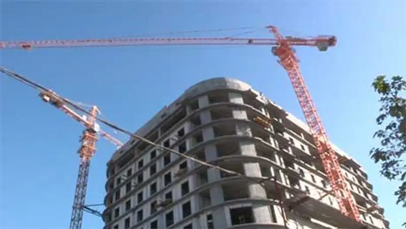 Вчера в Астане на двух стройках произошли несчастные случаи, 1 человек погиб