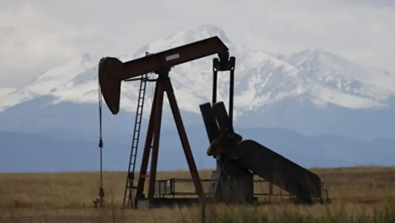 Цены на нефть резко замедлили рост