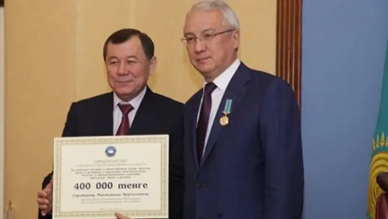 Аким Жамбылской области встретился с представителями этнокультурных объединений