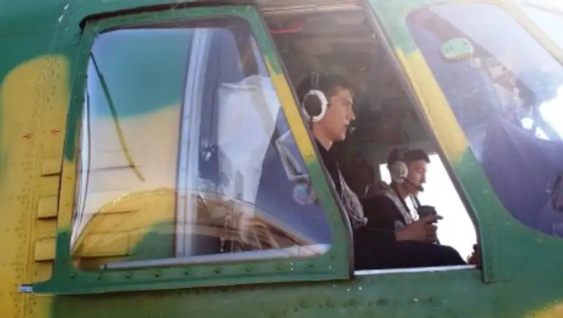 Курсанты впервые за 20 лет совершили самостоятельный вылет на вертолете МИ-8МТ