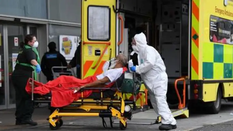 В Великобритании начали намеренно заражать людей коронавирусом