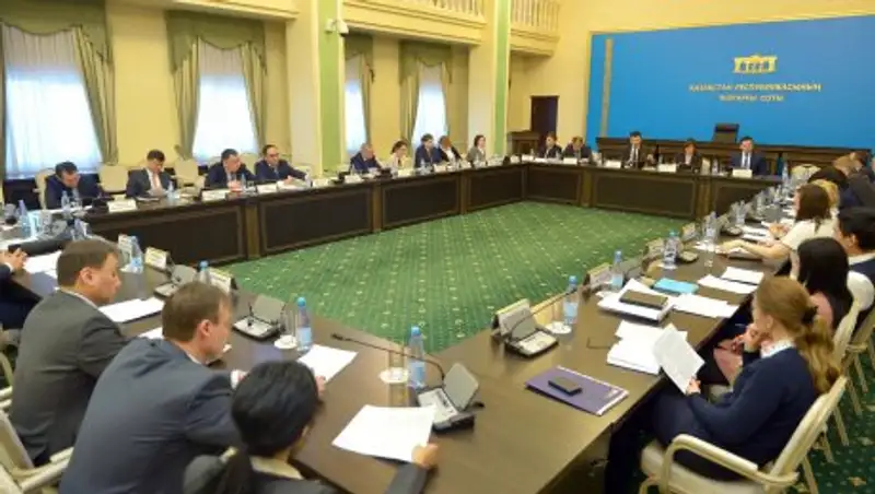 В ВС РК состоялся круглый стол по вопросам применения налогового законодательства