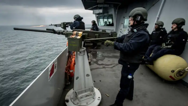 Учения НАТО в Черном море завершены