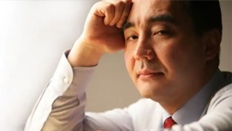 Зятя Аскара Акаева освободили из московского ОВД