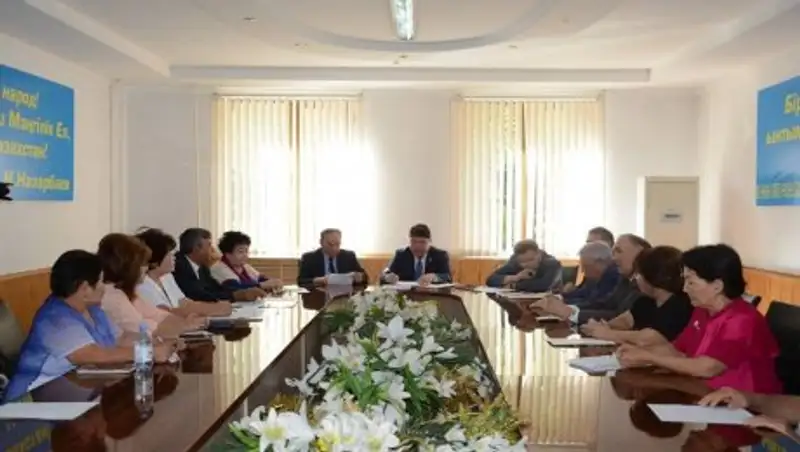 Общественность Южно-Казахстанской области поддерживает переход на латиницу