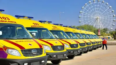 52 новые машины скорой помощи передали в медучреждения Актюбинской области, фото - Новости Zakon.kz от 27.08.2022 17:46