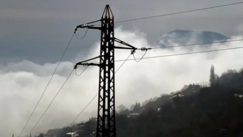 Снегопад в Челябинской области оставил без света 35 тысяч жителей