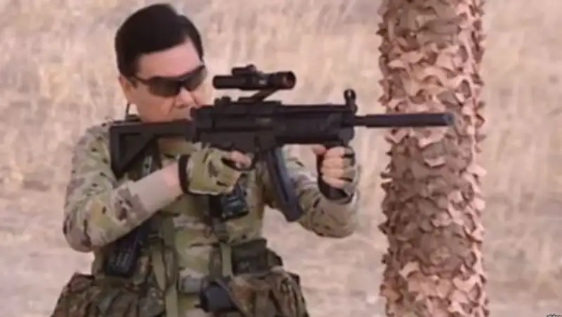 В Туркменистане запретили вредные привычки и секс на ТВ