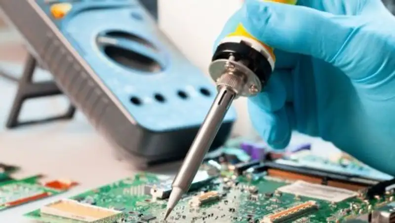 Казахстанцы стали чаще ремонтировать электронику