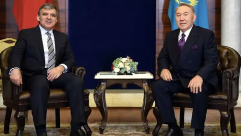 Абдулла Гюль поздравил Назарбаева с Днем столицы и праздником Ораза Айт