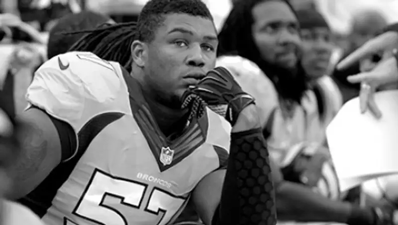 Игрок в американский футбол покончил с собой в возрасте 25 лет