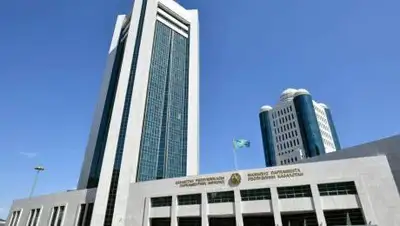 parlam.kz, фото - Новости Zakon.kz от 28.04.2021 10:00