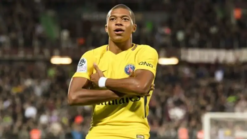 18-летний нападающий «ПСЖ» получил Golden Boy