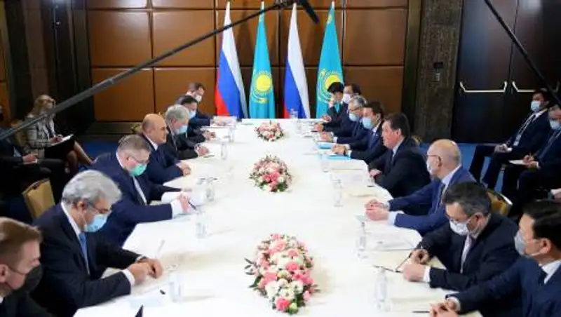 Мамин провел переговоры с председателем Правительства РФ