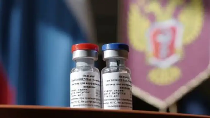 Вакцина Спутник V эффективна на 92% - исследование