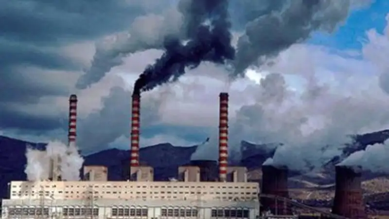 Стали известны подробности пожара на заводе в Усть-Каменогорске