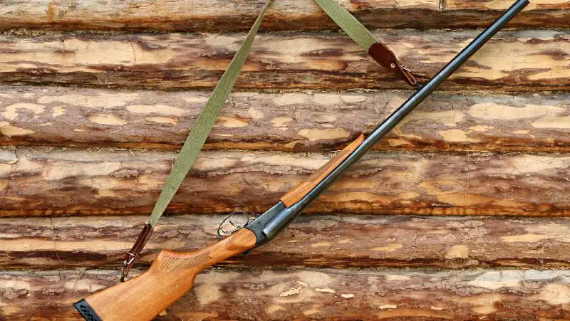 Застрелил жену из охотничьего ружья: появились подробности