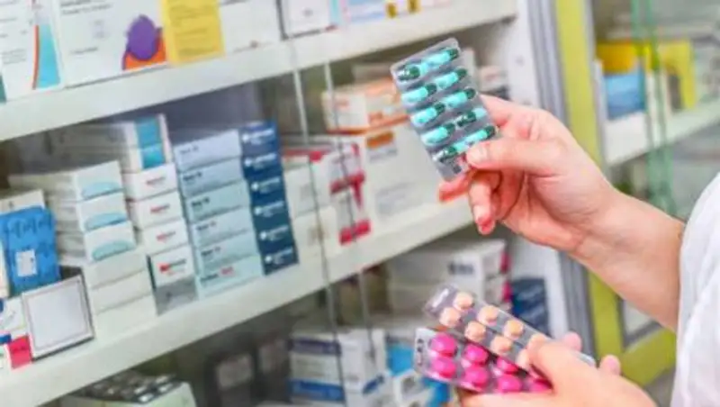 Казахстанцы обсуждают новость об исчезновении противовирусных препаратов из-за вакцинации