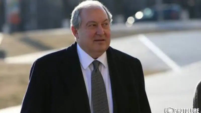 Президент Армении заявил, что узнал о решении по Карабаху из СМИ