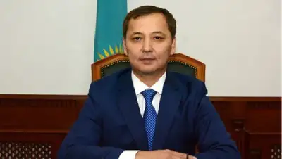 переведен на домашний арест, фото - Новости Zakon.kz от 17.02.2022 13:30