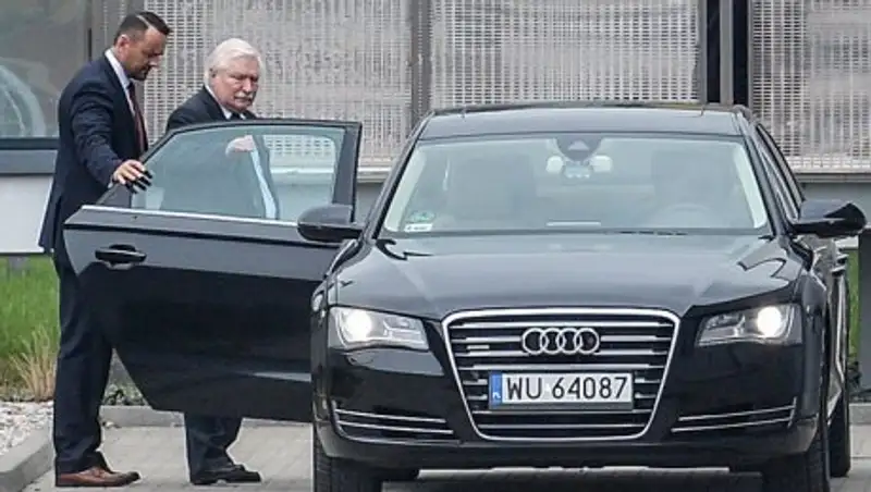 Экс-президент Польши Лех Валенса возвращается в политику