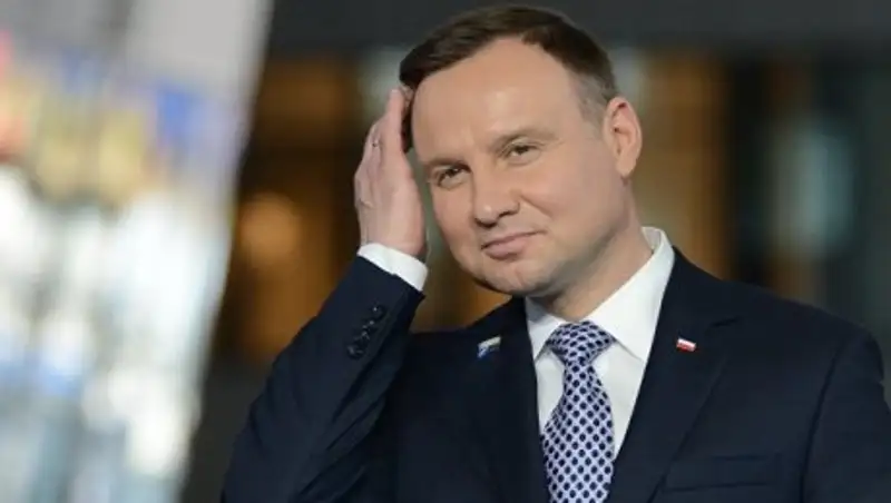 Президент Польши подпишет закон о Холокосте