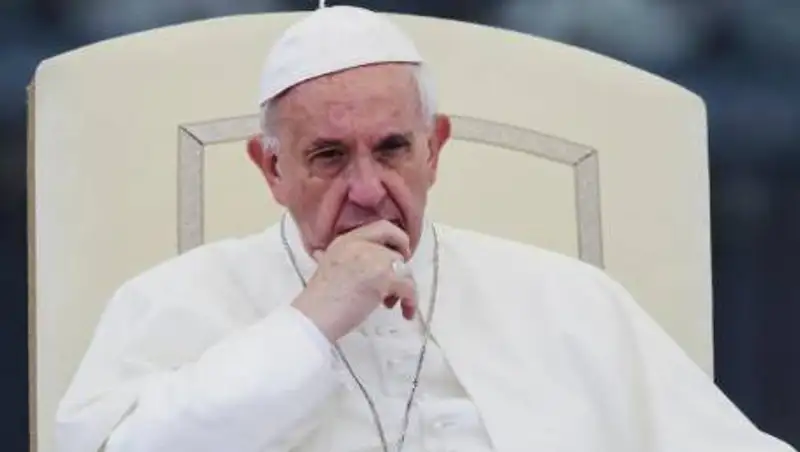 Папа Римский предостерег от восстания роботов