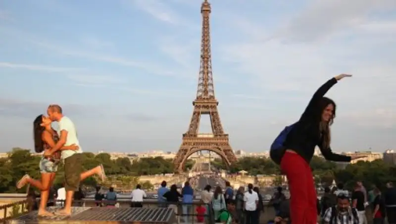 В Париже открывается фан-зона Евро-2016 при усиленных мерах безопасности